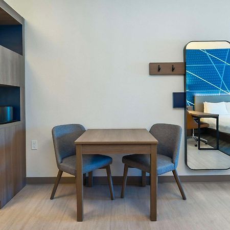 Comfort Suites Kelowna Eksteriør bilde